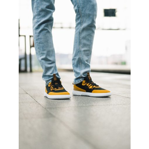 BE LENKA BAREBARICS REVIVE BEIGE&WHITE